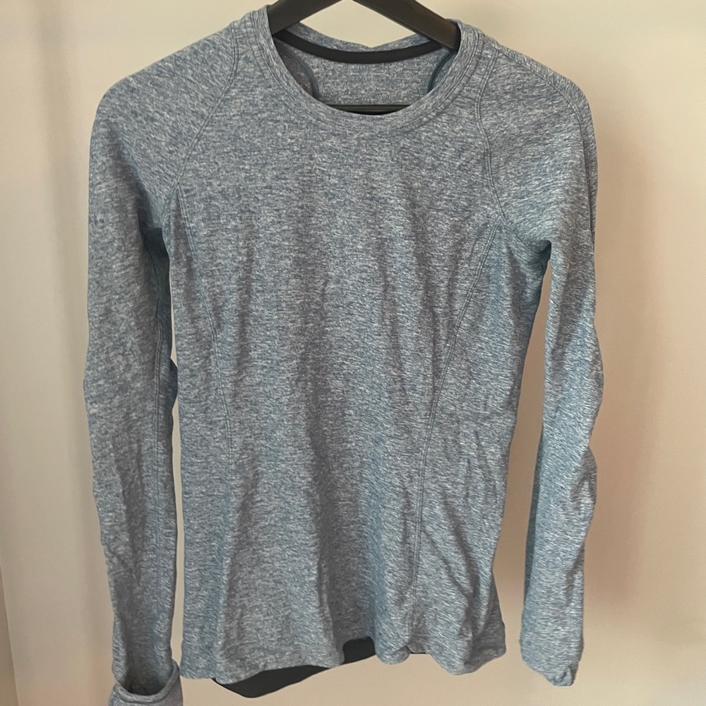 Lululemon long sleeve running top